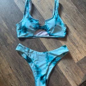SHEIN Blue Teal Tie-Dye Bikini Set